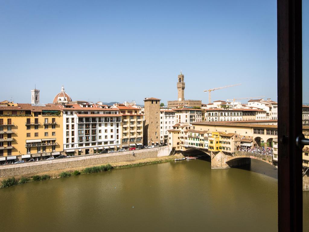 Apartments Florence - Ponte Vecchio Exclusive Bagian luar foto
