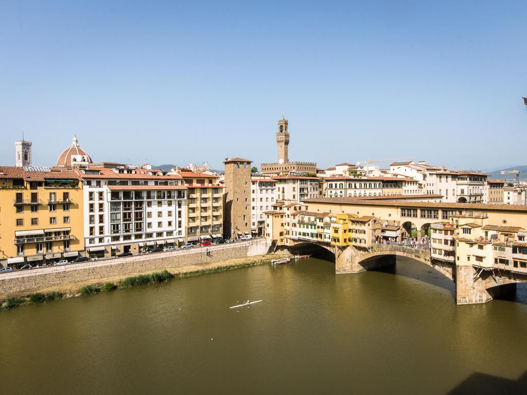 Apartments Florence - Ponte Vecchio Exclusive Bagian luar foto
