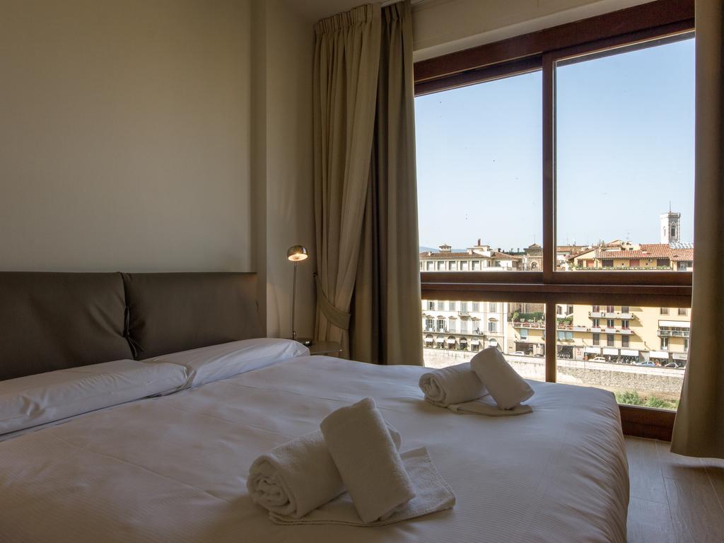 Apartments Florence - Ponte Vecchio Exclusive Bagian luar foto