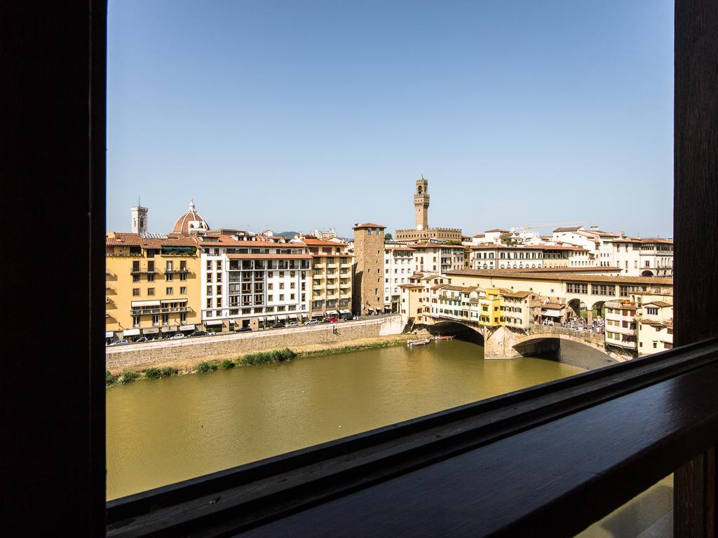 Apartments Florence - Ponte Vecchio Exclusive Bagian luar foto