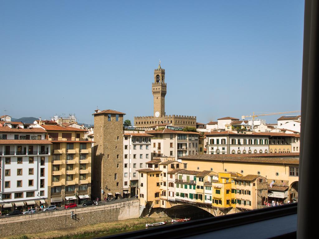 Apartments Florence - Ponte Vecchio Exclusive Bagian luar foto